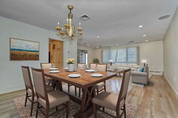 Chandelier, Dining room, Interior, Living room, Recessed Lighting, Wood Texture Flooring