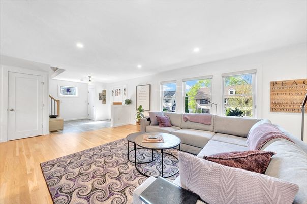 Fireplace, Interior, Living room, Pendant Lights, Recessed Lighting, Wood Texture Flooring