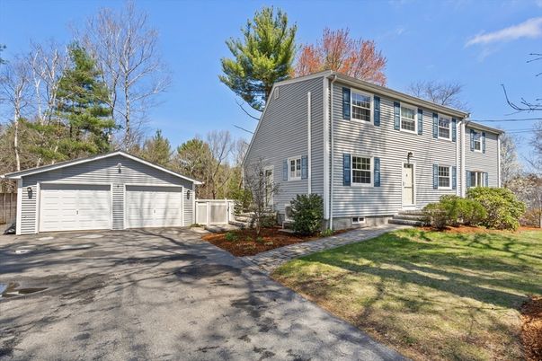 Detached Garage, Exterior, Facade, Georgian