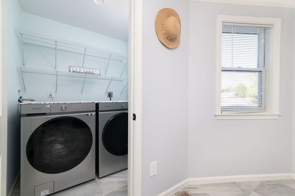 Interior, Recessed Lighting, Utility Closets, Washer