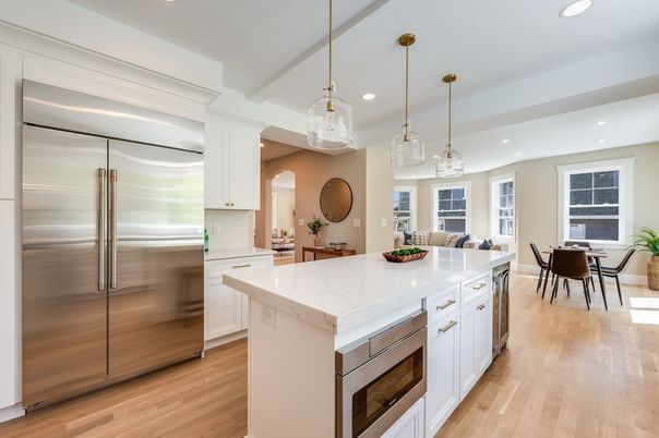Dining room, Interior, Kitchen, Pendant Lights, Recessed Lighting, Stainless Steel Appliances, Wood Texture Flooring