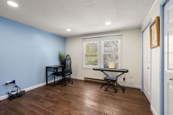 Home Office, Interior, Recessed Lighting, Wood Texture Flooring