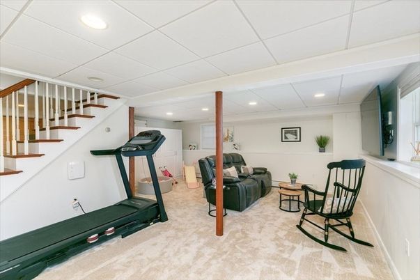 Fitness Equipment, Interior, Recessed Lighting