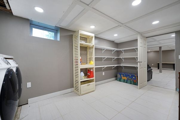 Interior, Recessed Lighting, Washer