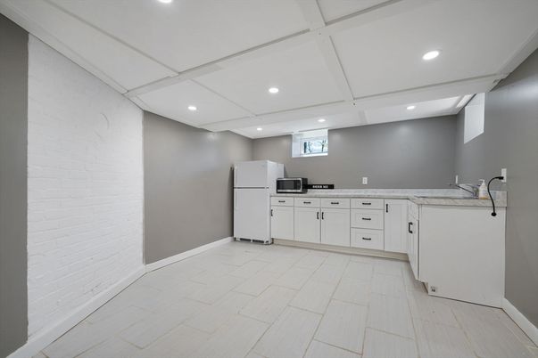 Interior, Kitchen, Recessed Lighting, Wood Texture Flooring