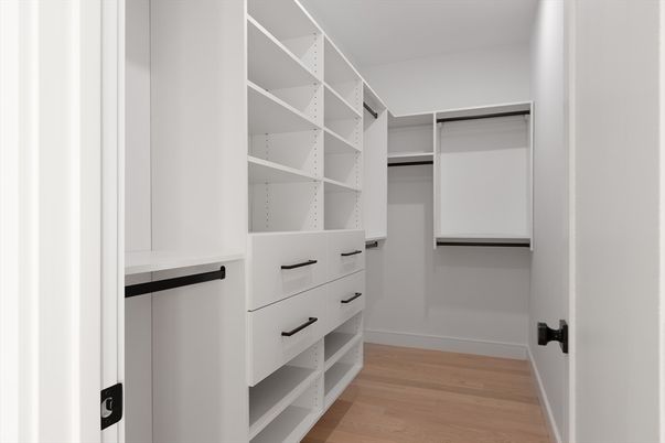 Interior, Walk-in Closets, Wood Texture Flooring