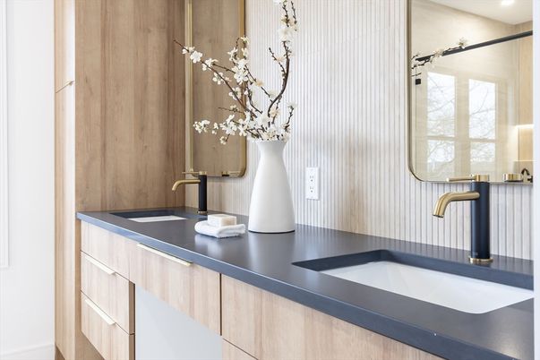 Bathroom, Dual Sink Vanities, Interior
