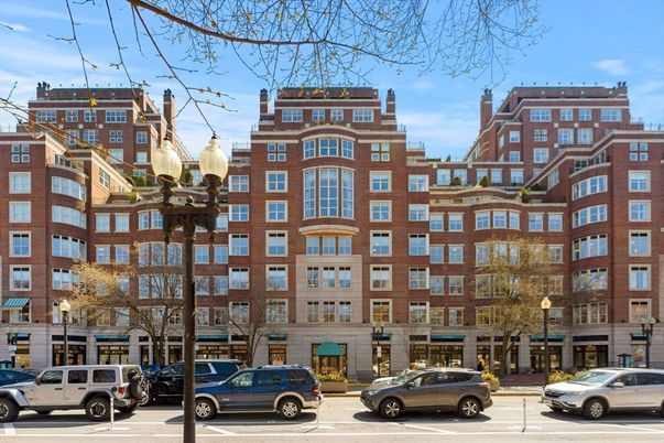 Exterior, Facade, Condo Building