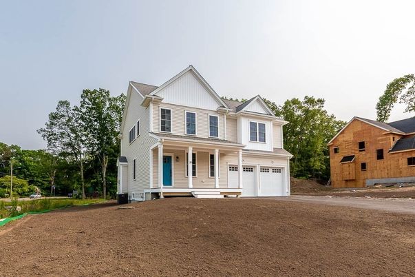 Attached, Exterior, Facade, Farmhouse