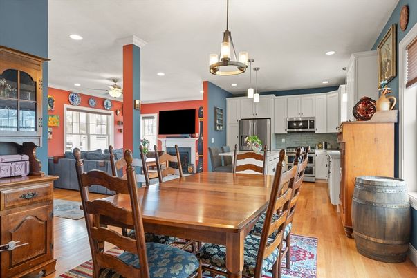 Dining room, Interior, Kitchen, Pendant Lights, Recessed Lighting, Stainless Steel Appliances, Wood Texture Flooring