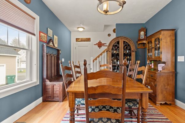 Dining room, Interior, Wood Texture Flooring