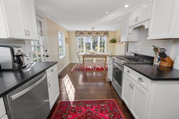 Dining room, Interior, Kitchen, Recessed Lighting, Stainless Steel Appliances, Wood Texture Flooring