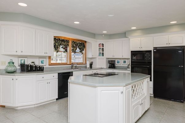 Interior, Kitchen, Recessed Lighting