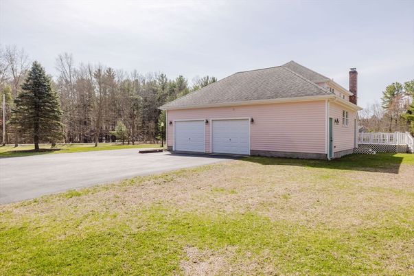 Backyard, Detached Garage, Exterior