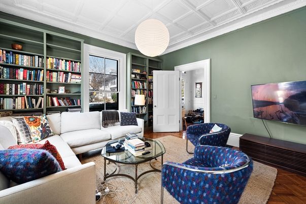 Interior, Living room, Pendant Lights, Wood Texture Flooring