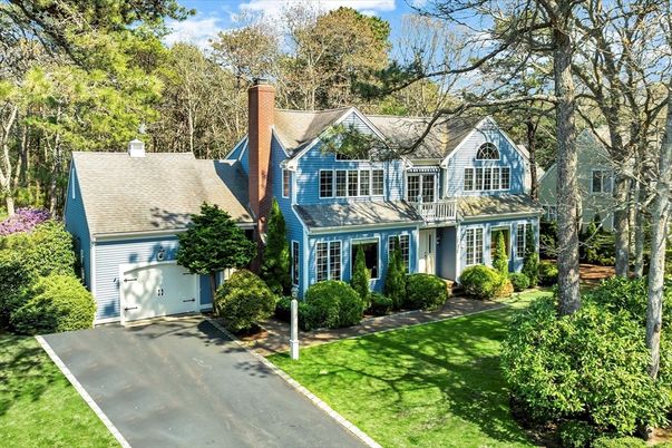 Exterior, Facade, Cape Cod