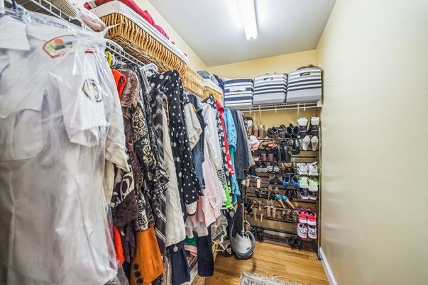 Interior, Walk-in Closets, Wood Texture Flooring