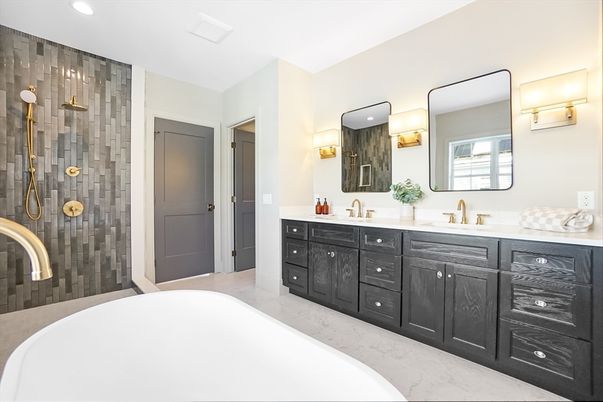 Bathroom, Dual Sink Vanities, Free Standing Baths, Glass Shower, Interior, Recessed Lighting