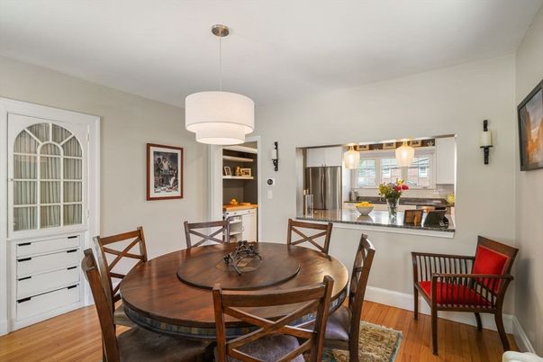 Dining room, Interior, Kitchen, Pendant Lights, Wood Texture Flooring