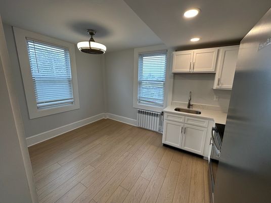 Interior, Kitchen, Pendant Lights, Recessed Lighting, Wood Texture Flooring