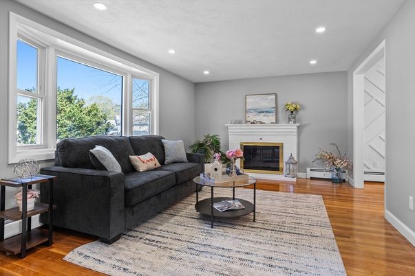 Fireplace, Interior, Living room, Recessed Lighting, Wood Texture Flooring