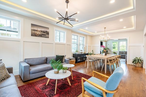 Chandelier, Dining room, Interior, Living room, Wood Texture Flooring