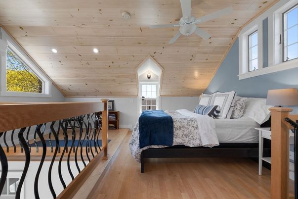 Bedroom, Interior, Recessed Lighting, Wooden Ceilings, Wood Texture Flooring, Wooden Walls