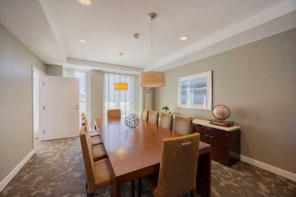 Dining room, Interior, Pendant Lights, Recessed Lighting