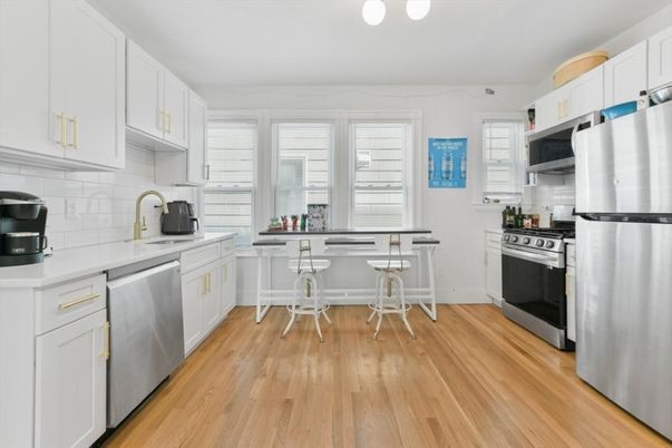 Interior, Kitchen, Stainless Steel Appliances, Wood Texture Flooring
