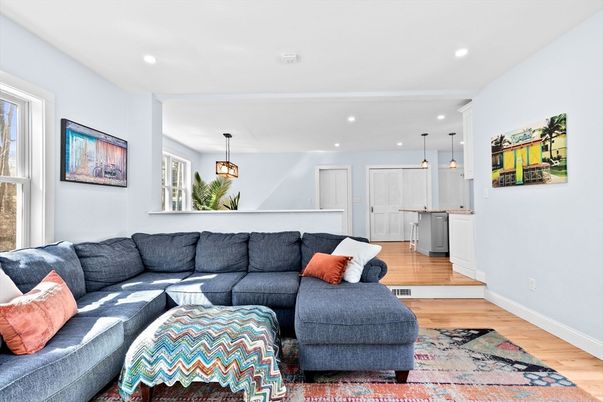 Interior, Kitchen, Living room, Pendant Lights, Recessed Lighting, Wood Texture Flooring