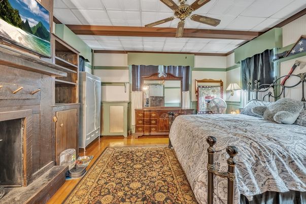 Bedroom, Fireplace, Interior, Wood Texture Flooring