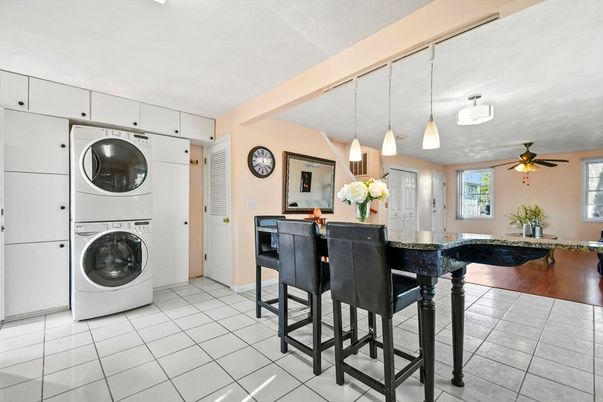 Interior, Pendant Lights, Utility Closets, Washer, Wood Texture Flooring