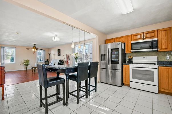 Dining room, Interior, Kitchen, Pendant Lights, Stainless Steel Appliances, Wood Texture Flooring