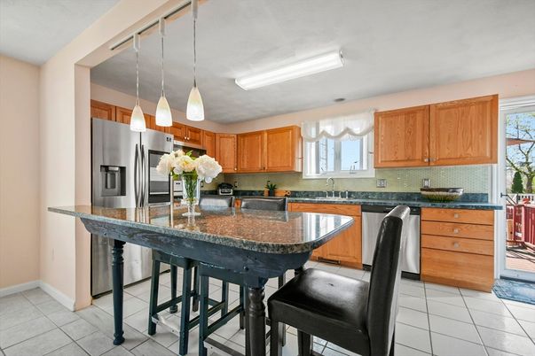 Interior, Kitchen, Pendant Lights, Stainless Steel Appliances