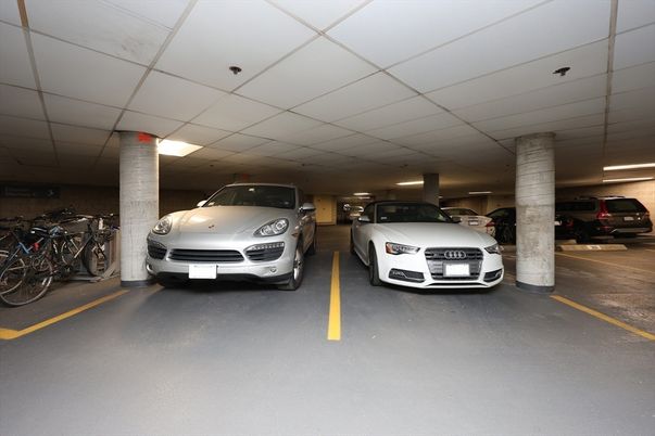 Garage, Interior