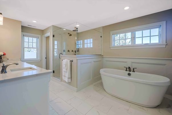 Bathroom, Dual Sink Vanities, Free Standing Baths, Glass Shower, Interior, Marble, Recessed Lighting