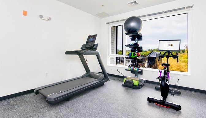 Fitness Equipment, Interior, Recessed Lighting
