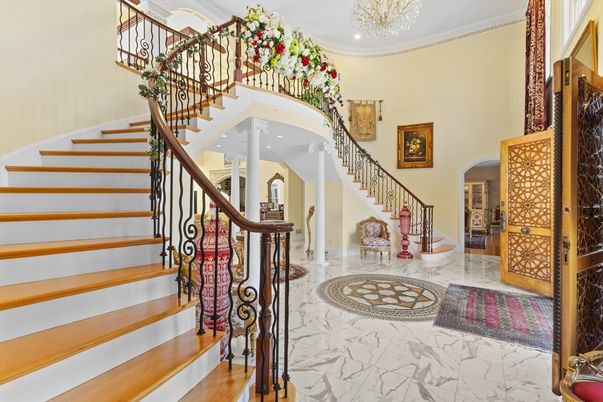 Chandelier, Interior, Marble, Recessed Lighting