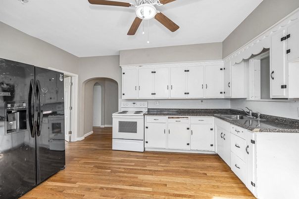 Interior, Kitchen, Wood Texture Flooring