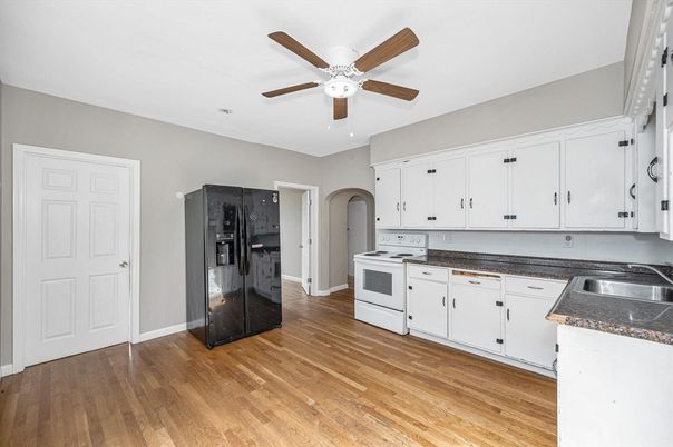 Interior, Kitchen, Wood Texture Flooring