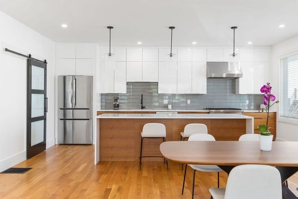 Dining room, Interior, Kitchen, Pendant Lights, Recessed Lighting, Stainless Steel Appliances, Wood Texture Flooring