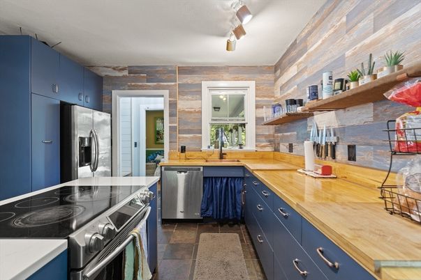 Interior, Kitchen, Stainless Steel Appliances