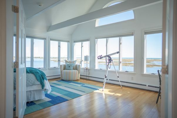 Bedroom, Interior, Water, Wood Texture Flooring