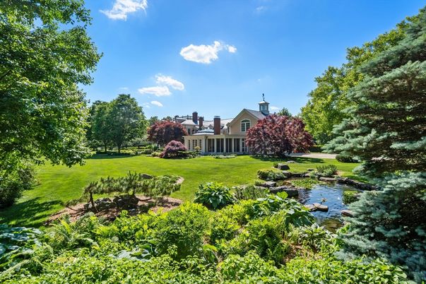 Backyard, Exterior, Lake