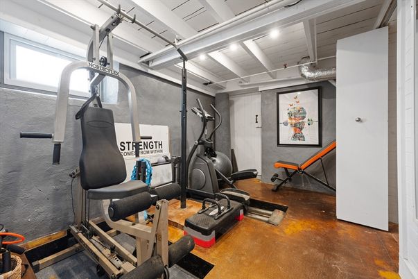Fitness Equipment, Interior, Recessed Lighting