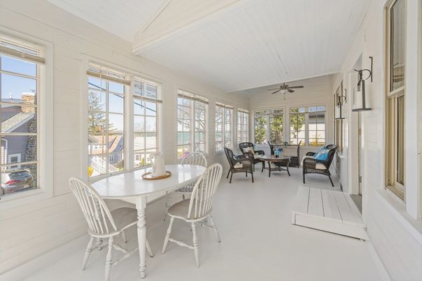 Dining room, Interior, Sun Room