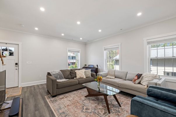 Interior, Living room, Recessed Lighting, Wood Texture Flooring