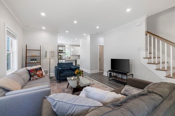Interior, Living room, Recessed Lighting, Wood Texture Flooring