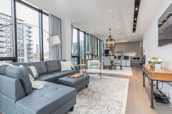 Dining room, Interior, Kitchen, Living room, Pendant Lights, Recessed Lighting, Stainless Steel Appliances, Wood Texture Flooring