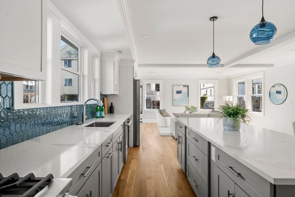 Interior, Kitchen, Living room, Pendant Lights, Recessed Lighting, Wood Texture Flooring
